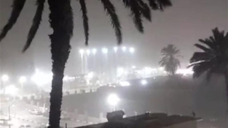 عاصفة ترابية ورياح شديدة تجتاح معظم محافظة سوهاج والمحافظة تعلن الطوارئ وتحذر المواطنين