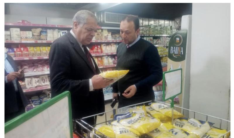 ضمن جهود البحيرة لتشديد الرقابة على الأسواق  تحرير ٩ محاضر بمركز الدلنجات