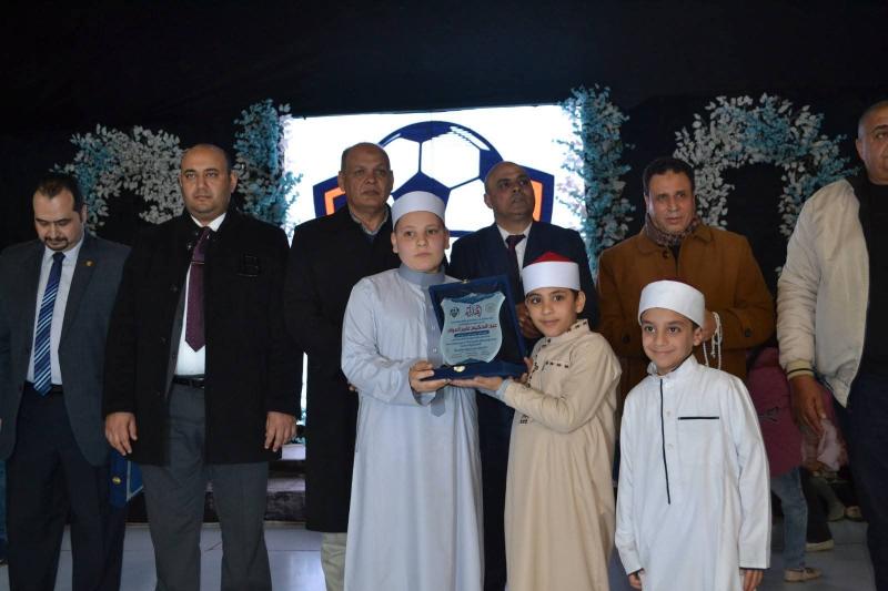 إحتفالية رمضانية مبهجة وتكريم حفظة القرآن الكريم بإدفينا ضمن ”قطار الخير ٢”