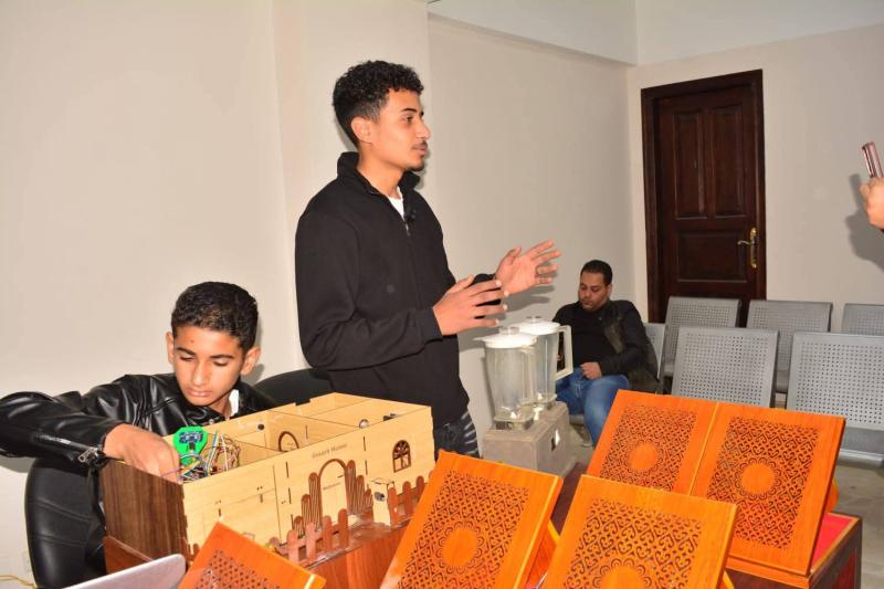 تكريم الطلاب المبتكرين والمبدعين بإدارتي أبو المطامير والنوبارية التعليمية ضمن فعاليات ”قطار الخير ٢”