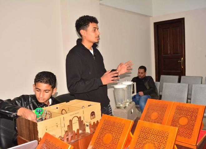 تكريم الطلاب المبتكرين والمبدعين بإدارتي أبو المطامير والنوبارية التعليمية ضمن فعاليات ”قطار الخير ٢”