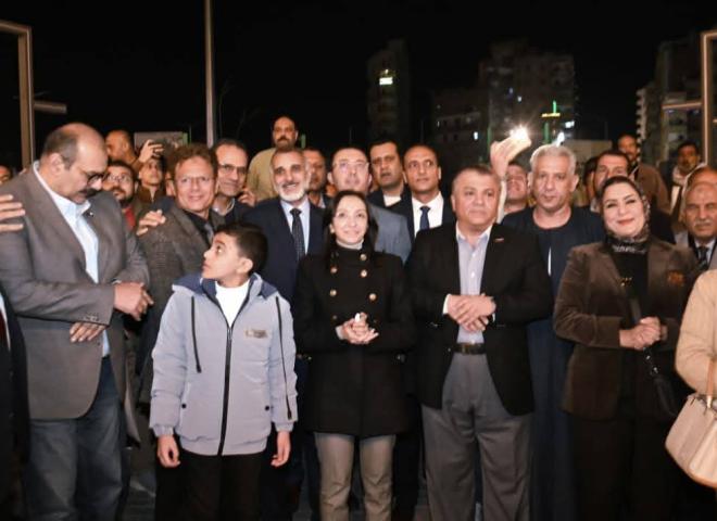 محافظ البحيرة تفتتح ميدان المحطة أكبر ميادين المحافظة عقب تطويره وسط فرحة وإشادة من المواطنين