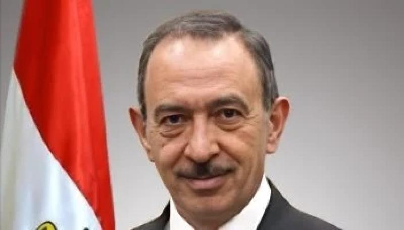 محافظ سوهاج يشدد على تنفيذ تطبيق غلق المحال فى المواعيد المحددة