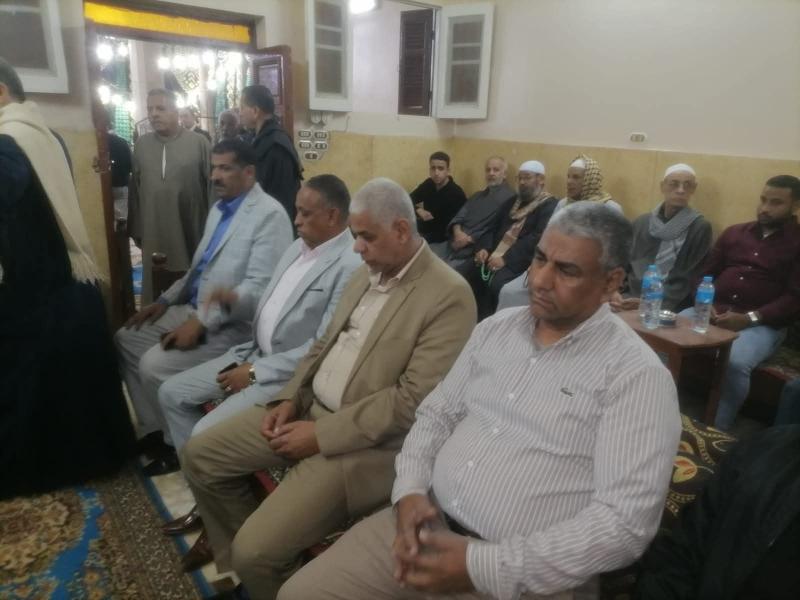 محافظ سوهاج ينعي فني هندسة ري طما توفي أثناء أداء عمله. وينيب رئيس المدينة لتقديم واجب العزاء