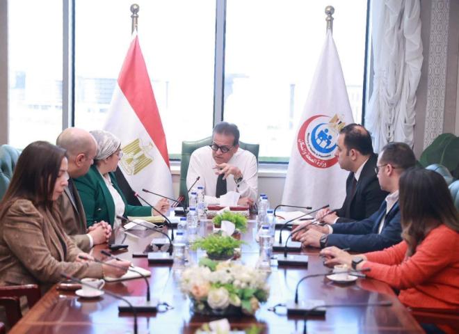 وزير الصحة يتابع تطوير مستشفى الهلال التخصصي وعدد من مستشفيات أمانة المراكز الطبية