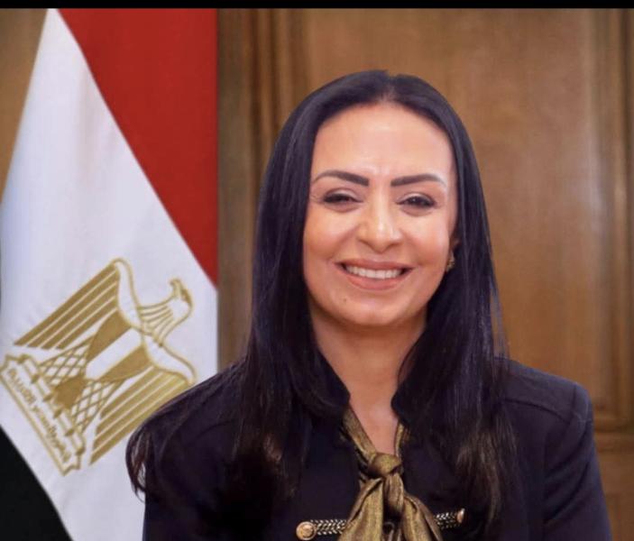 وزيرة التضامن الاجتماعي تعتمد حركة تكليف لعدد من قيادات الوزارة ومديري ووكلاء مديريات التضامن الاجتماعي بمحافظات الجمهورية