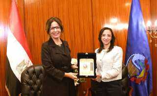 الدكتورة/ جاكلين عازر تستقبل الدكتورة/ جيهان زكي - وزيرة الثقافة لتوقيع بروتوكول يعيد مكتبة البلدية إلى النور وتفقد عدد من الصروح الثقافية على أرض المحافظة