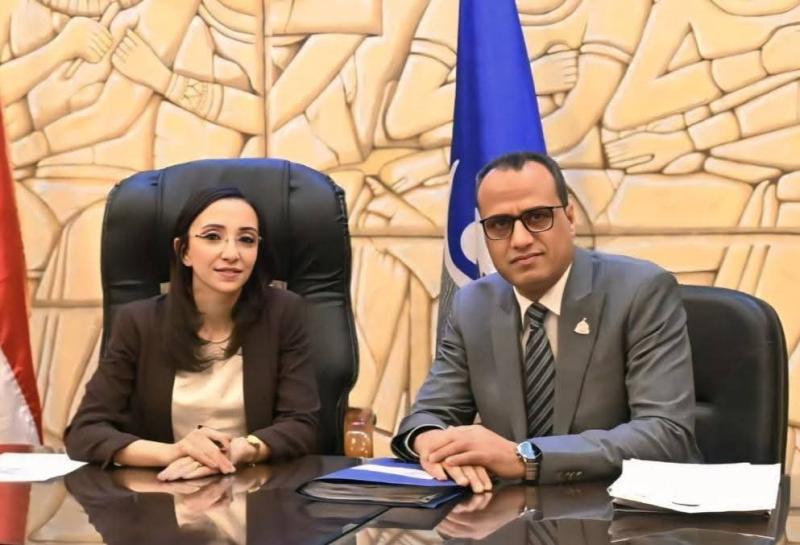 خدمات مياه الشرب والصرف الصحي وتغطية الترع ومشروعات الرصف ملفات تتصدر إجتماع محافظ البحيرة مع أعضاء مجلسي النواب والشيوخ