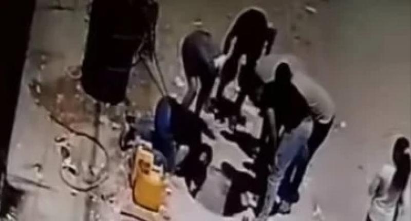 العناية الإلهية تنقذ طفلا سقط داخل بلاعة صرف غير مغطاة بطما