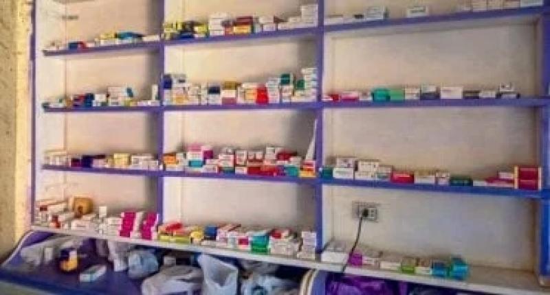 حملة تموينية تسفر عن ضبط أدوية داخل صيدليات وهمية بسوهاج