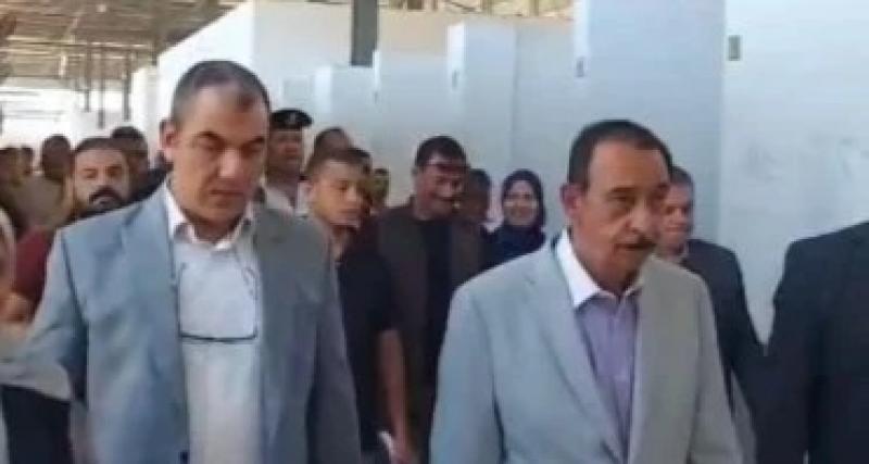 محافظ سوهاج يتفقد سوق جرجا الحضري الجديد ويوجه ببدء تسكين الباعة الجائلين