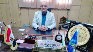 مدير إدارة ايتاى البارود الزراعية يتابع عمليات توريد محصول القمح بالشون
