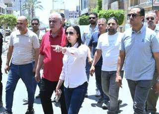 بحضور محافظ البحيرة ...  حملة مكبرة بحوش عيسى لإزالة الإشغالات وإعادة الإنضباط للشوارع