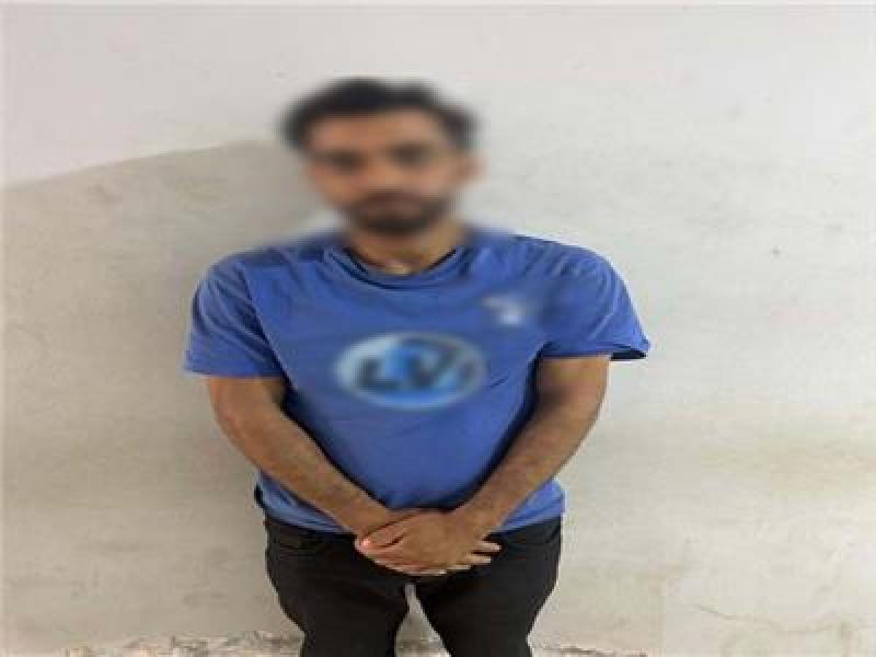ضبط عامل بجرجا بحوزته سلاح ناري بعد تداول صوره على مواقع التواصل