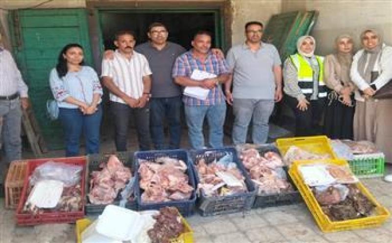 تموين سوهاج يحرر 846 مخالفة خلال أسبوع.. وضبط سلع مدعمة ولحوم فاسدة ومجهولة المصدر