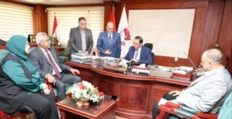 استجابة لأولياء الأمور... محافظ سوهاج يخفض تنسيق القبول بالثانوي العام لـ245 درجة في مرحلته الثانية