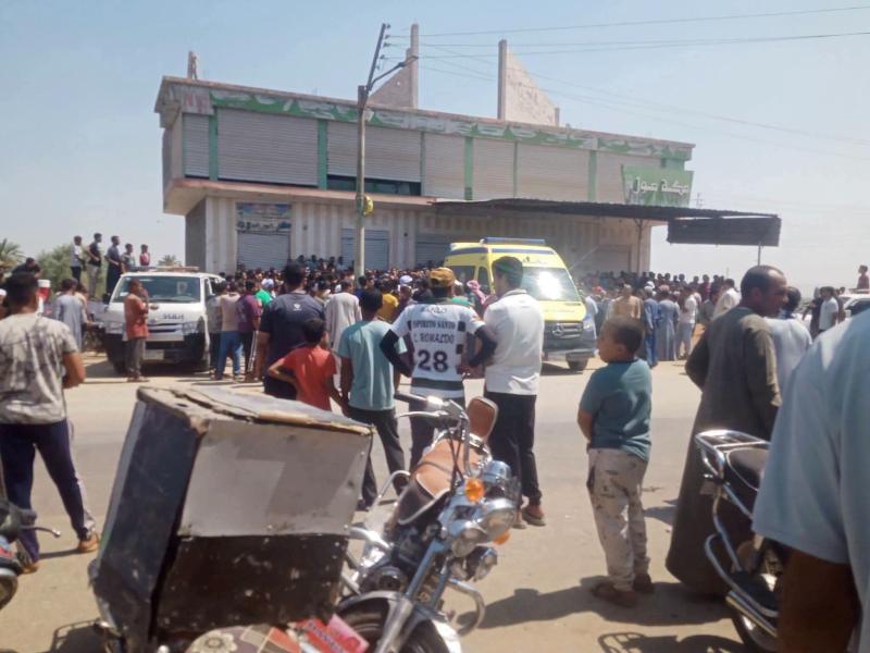 مصرع 3 أشخاص داخل غرفة صرف صحي تحت التجارب التشغيلية بجرجا