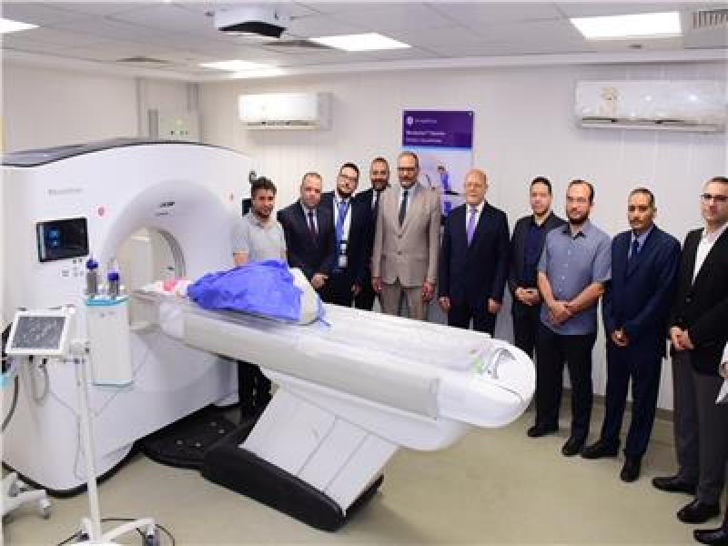 جامعة سوهاج تفتتح وحدة لتصوير قلوب الصغار بتكلفة 47 مليون جنية...بجهاز لا يوجد إلا بمركز مجدي يعقوب