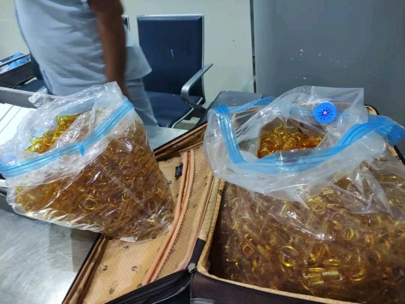 جمارك مطار سوهاج: إحباط تهريب مستلزمات أجهزة ليزر بـ 720 ألف جنيه